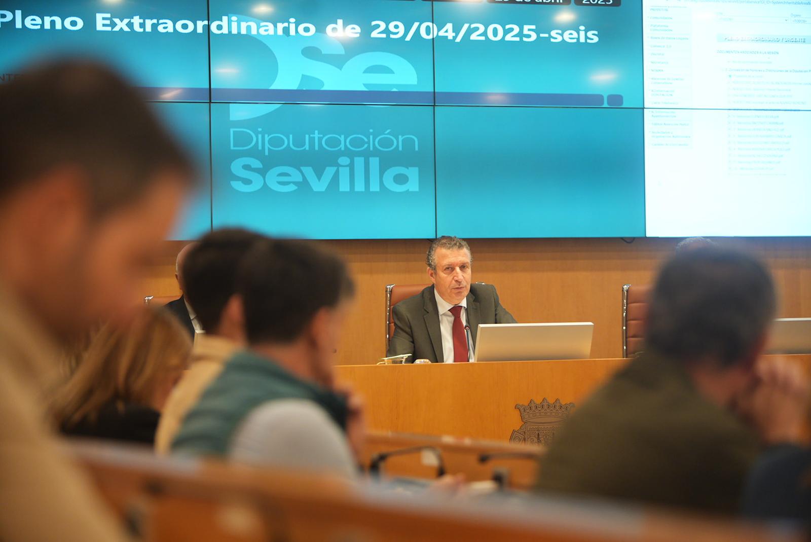 El Pleno aprueba por unanimidad la relación de personas y entidades que ...